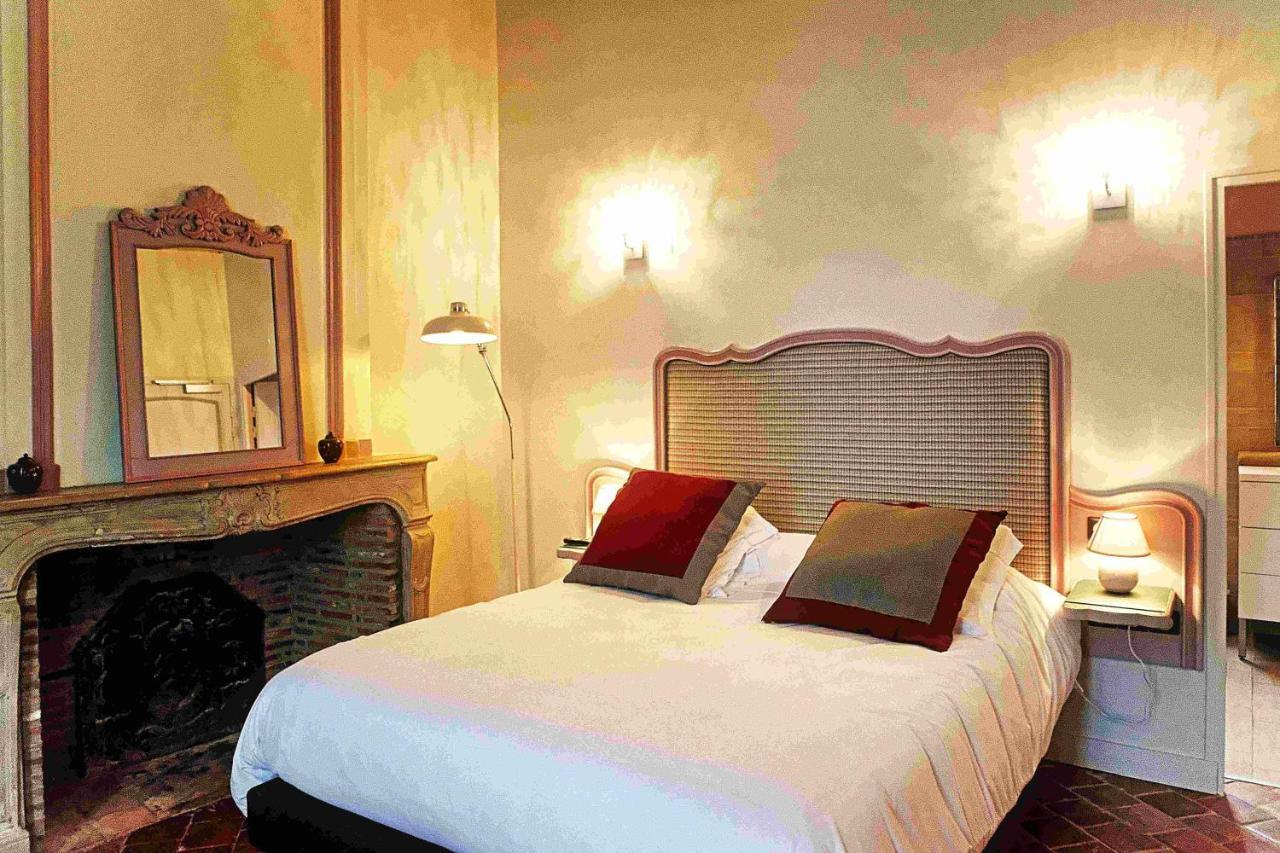 Logis Hotel Le Relais Louis XI Meung-sur-Loire Exterior photo